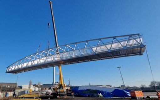 Temporäre Alu-Behelfsbrücke